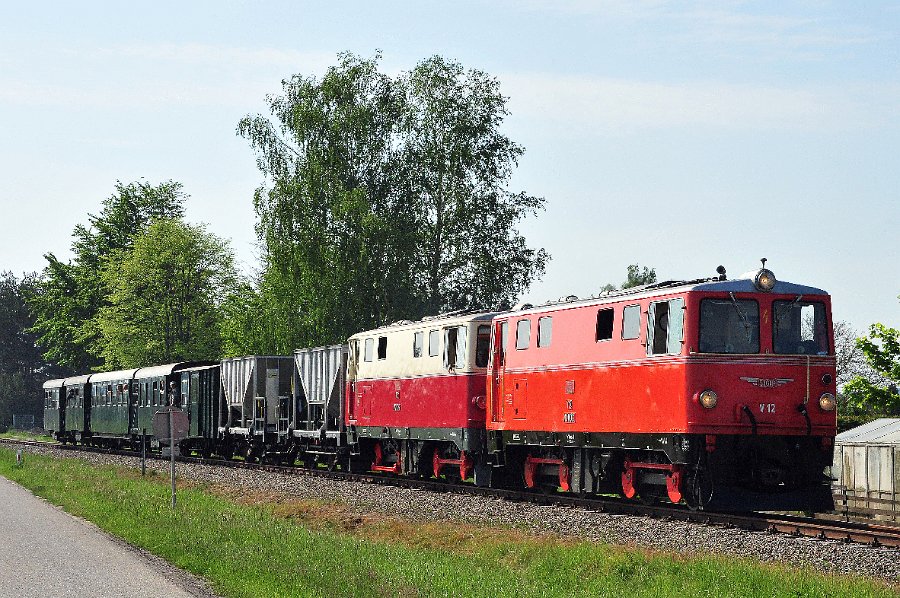 NÖVOG V5 und V12 Doppeltraktion 07